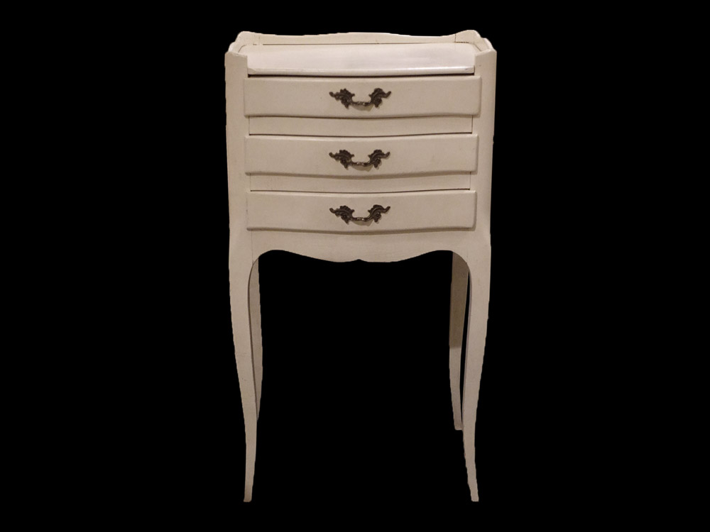 フランスヴィンテージ ルイ15世様式 サイドキャビネット ホワイト フランスヴィンテージ ルイ15世様式 サイドキャビネット ホワイト