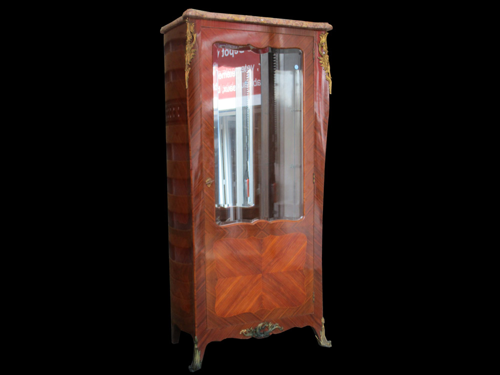 フランスアンティーク ルイ15世様式 ヴィトリーンキャビネット 1920年頃 ボワ・デ・ローズ フランスアンティーク ルイ15世様式 ヴィトリーンキャビネット 1920年頃 ボワ・デ・ローズ